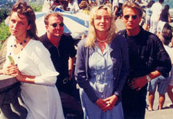ACE OF BASE возродили с Джулией и Кларой
