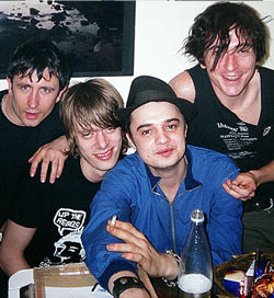 На концерте BABYSHAMBLES в «Б-1» обошлось без эксцессов