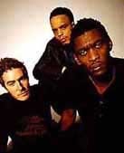 MASSIVE ATTACK подкорректировали новый альбом из-за утечки в Сеть