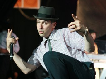 Участник Beastie Boys выступил в поддержку Pussy Riot