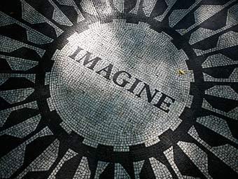 На британских похоронах запретили Imagine Джона Леннона