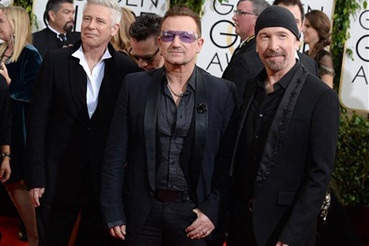 U2 представили новую песню на Супербоуле
