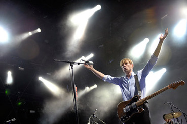 Franz Ferdinand представили песню на немецком языке