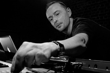 Умер продюсер Depeche Mode и&nbsp;Бьорк Марк Белл