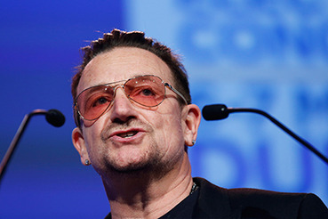 Боно извинился за&nbsp;принудительное распространение нового альбома U2
