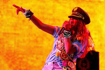 Певицу M.I.A. отстранили от фестиваля в Лондоне после полемики о мусульманах