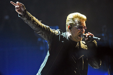 Боно отказали в трансляции концерта U2 на МКС