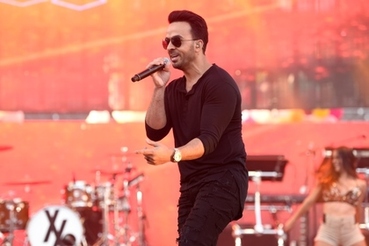 Клип на песню Despacito стал самым популярным в истории YouTube