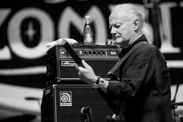 Умер музыкант The Zombies и The Kinks Джим Родфорд