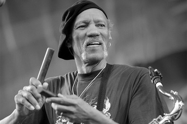 Умер один из братьев Невилл из группы The Neville Brothers