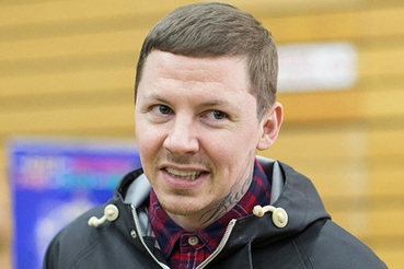Рэпер наклеил на раны марлю и заработал паралич кишечника и отказ легкого