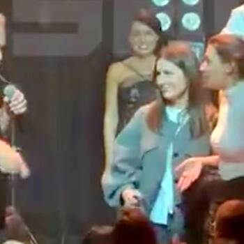Пьяные зрительницы прервали концерт Меладзе в Стамбуле